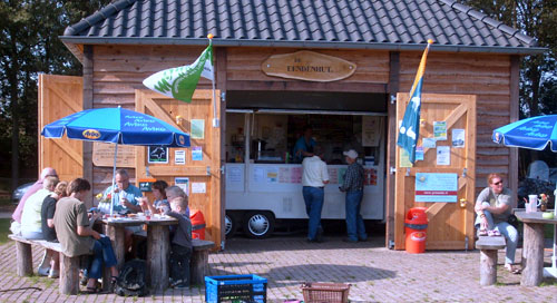 Eendenhut Eendenhut Nieuw-Bergen